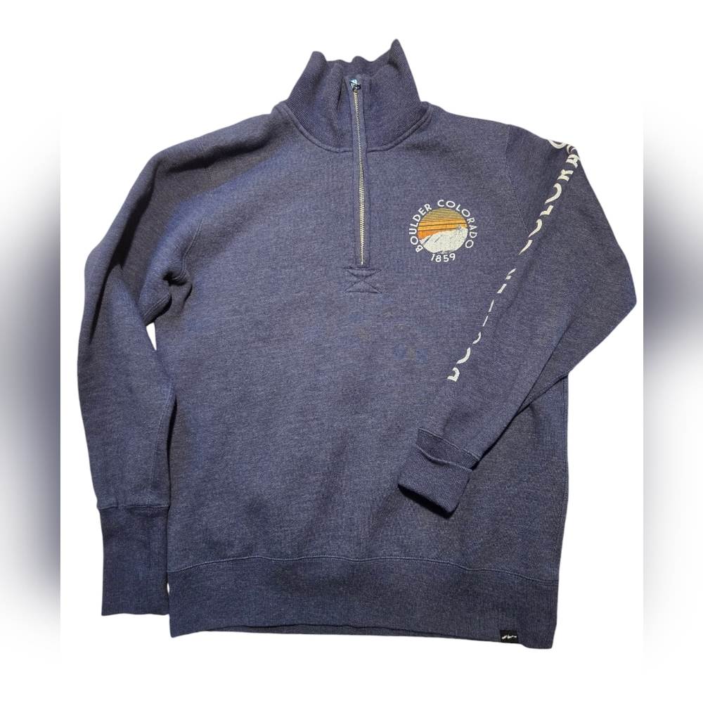 TECHSTYLES boulder Colorado sweatshirt